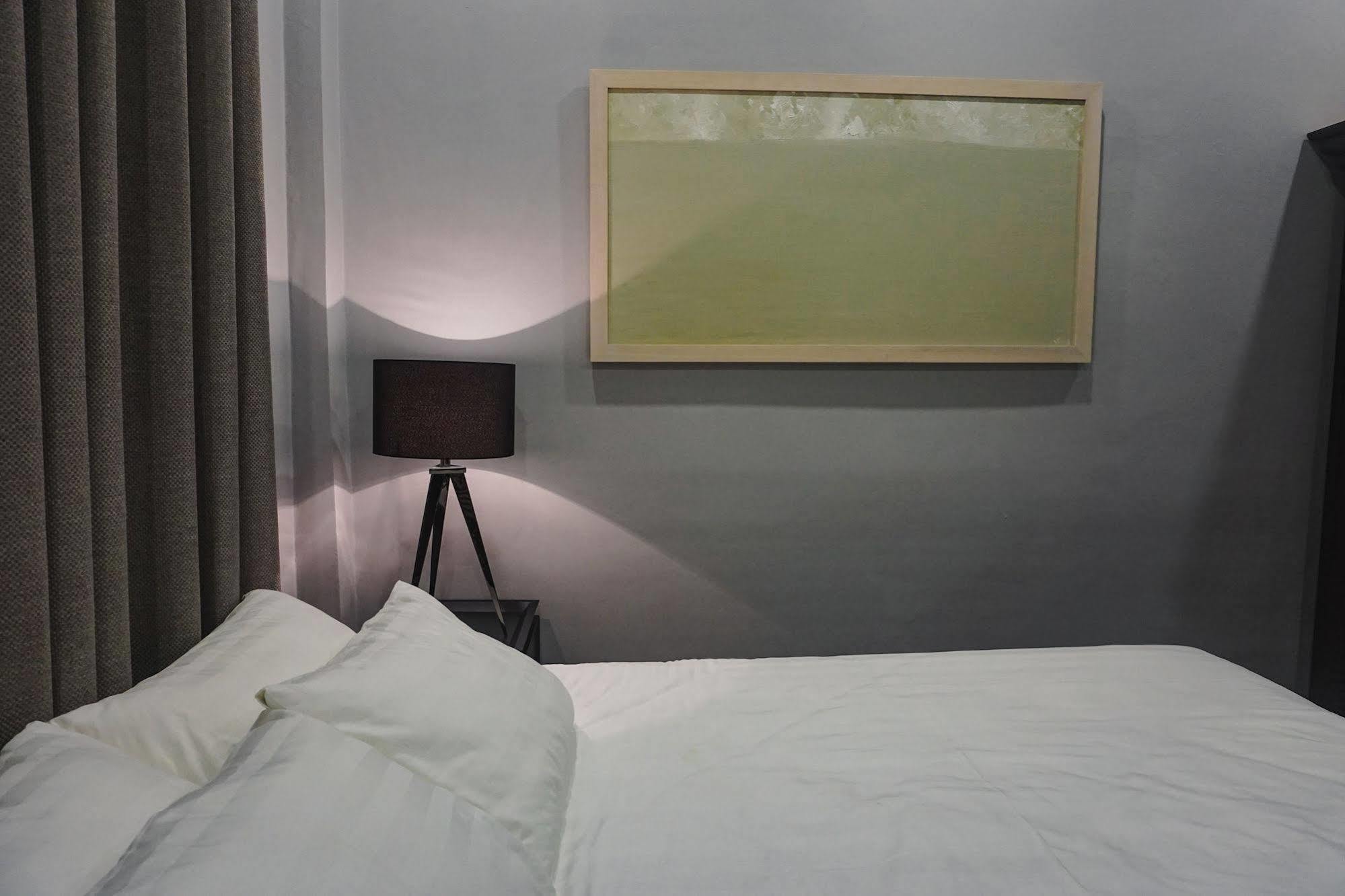 Oliving Serviced Residence Hanoi Exteriör bild